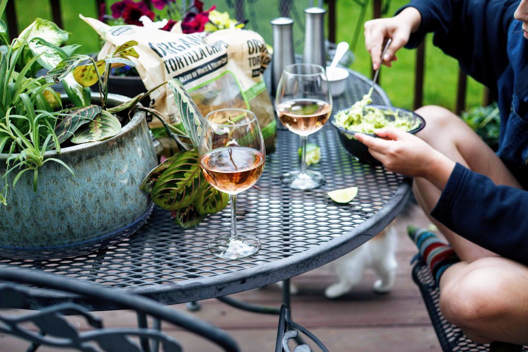 Best BBQ Wines 2026: 12 Bottles That Work Around the Grill
