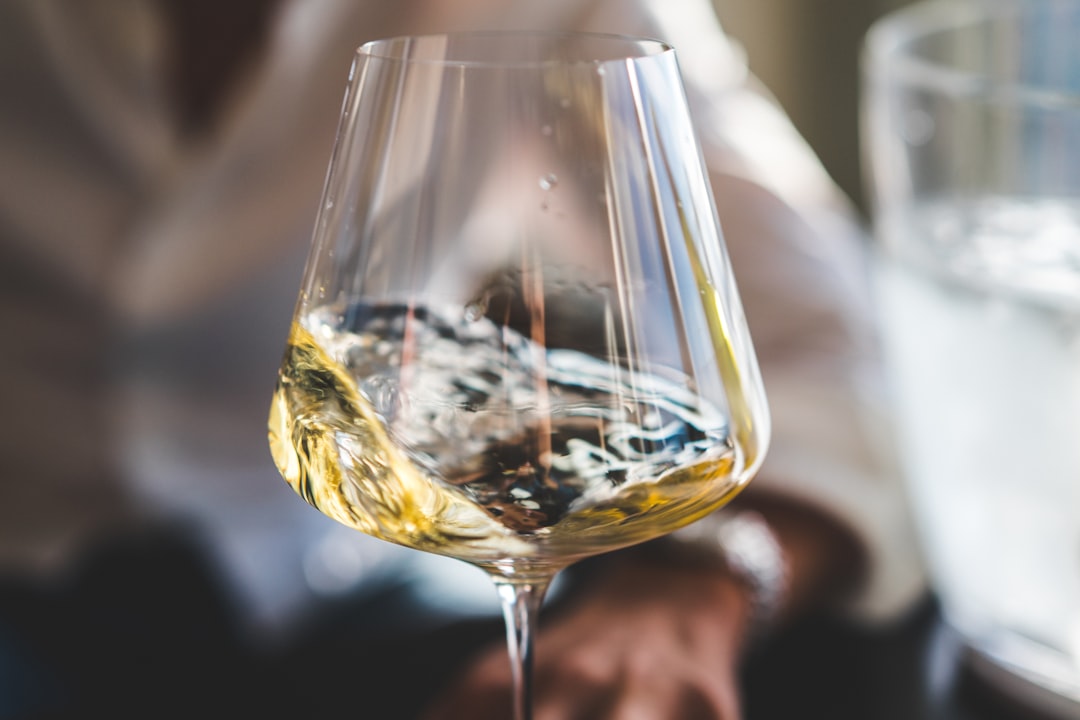 Non-Alcoholic Wine: Does Alcohol-Free Actually Taste Like Wine?