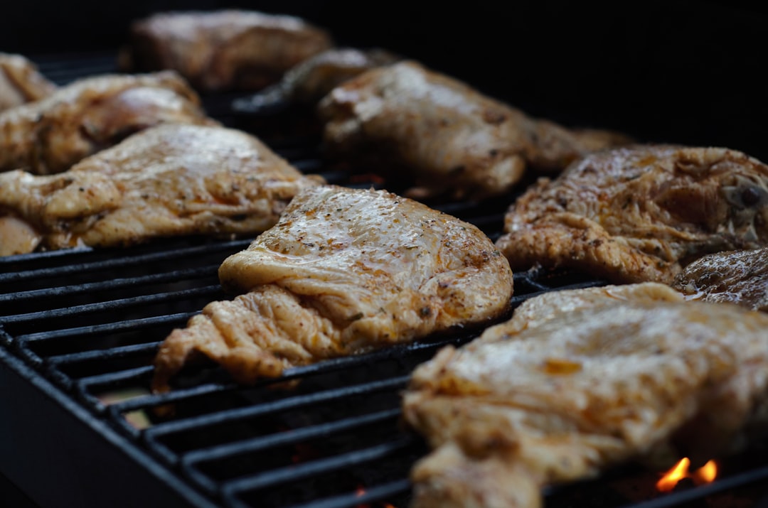 Best Wine Pairings for Grilled Chicken: A Practical Guide for Spring 2026