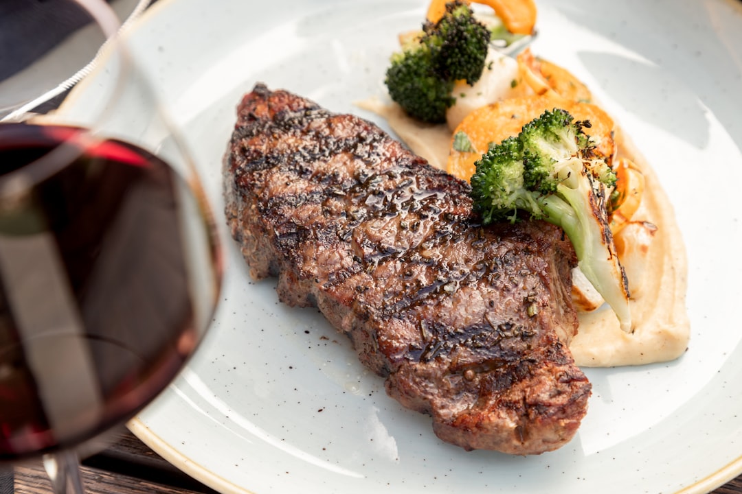 Wine and Steak Pairing Guide for Every Cut