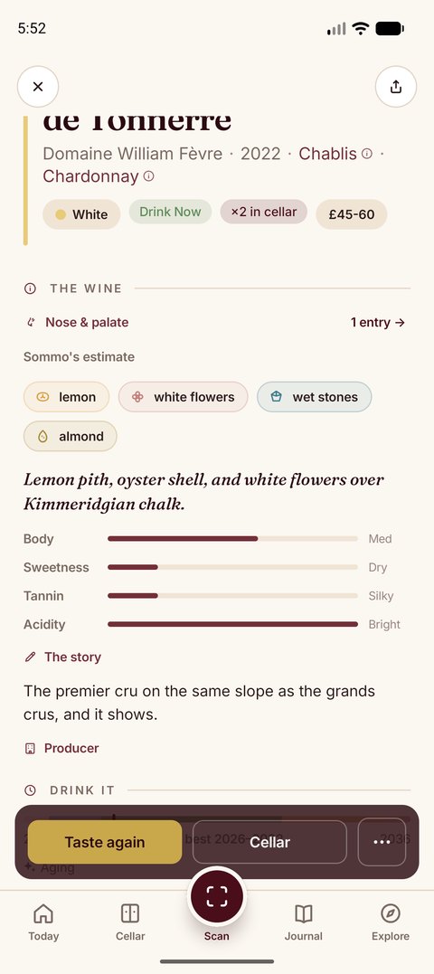Sommo wine detail showing practical aroma descriptors on Android
